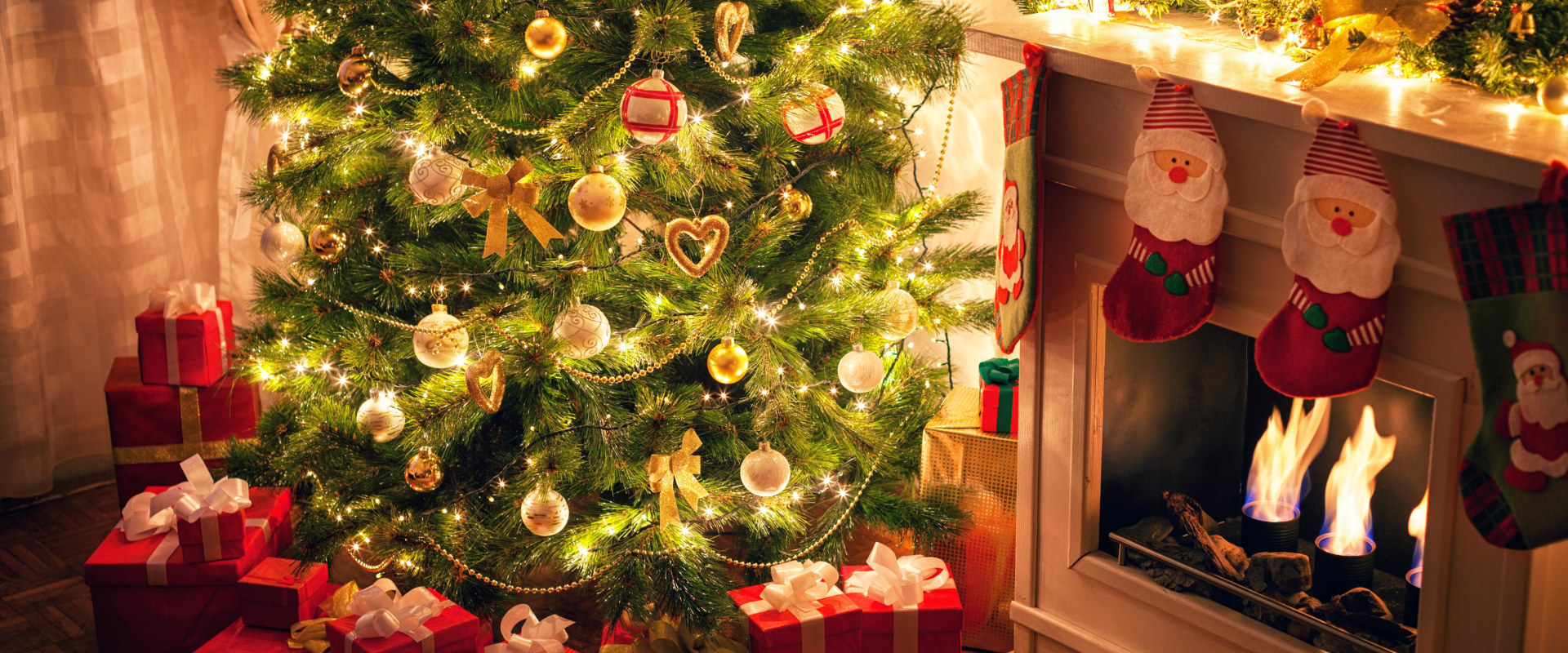 How many gifts should a kid get for christmas?