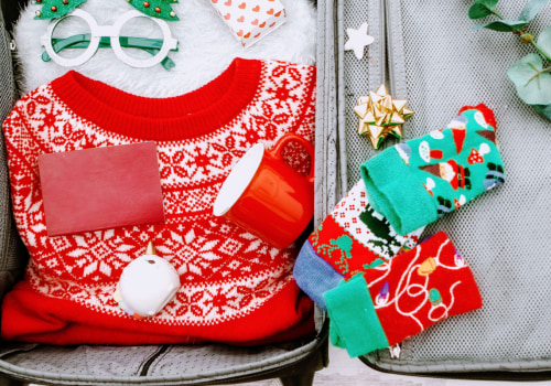 Can christmas gifts be wrapped in checked luggage?